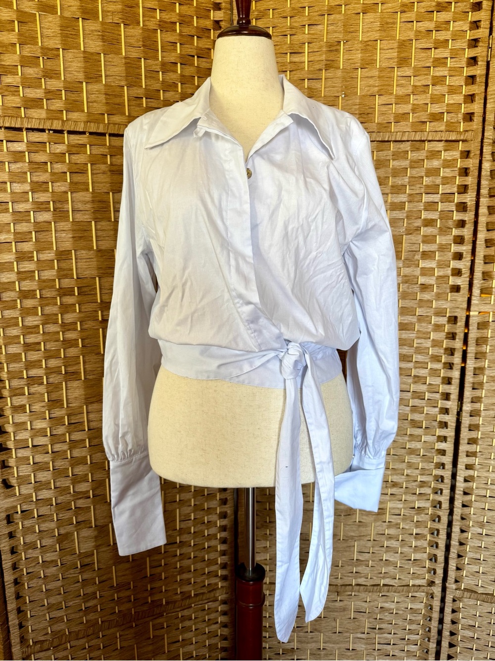 NWOT Azayla white cotton tie waist Saline blouse XL - Picture 2 of 12